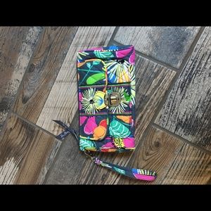 NWOT-Vera Bradley wristlet